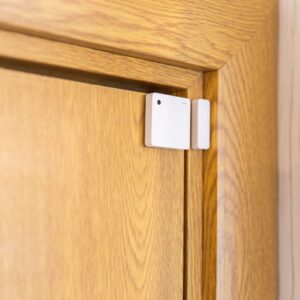 Shelly · Plug & Play · "Blu-ray Door Window" · Ajtó- és ablakérzékelő · Bluetooth · Akkumulátor · Braun