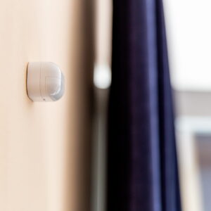 Shelly · Plug & Play · "Blu-ray Motion" · Mozgásérzékelő · Bluetooth · Akkumulátor